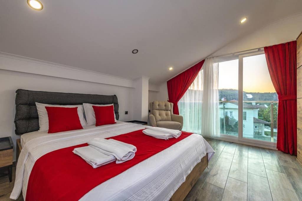 Villa Bella- 4 Bedroom Holiday Villa in Oludeniz Fethiye Exteriör bild