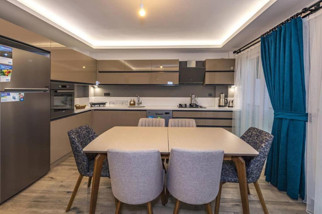 Villa Bella- 4 Bedroom Holiday Villa in Oludeniz Fethiye Exteriör bild